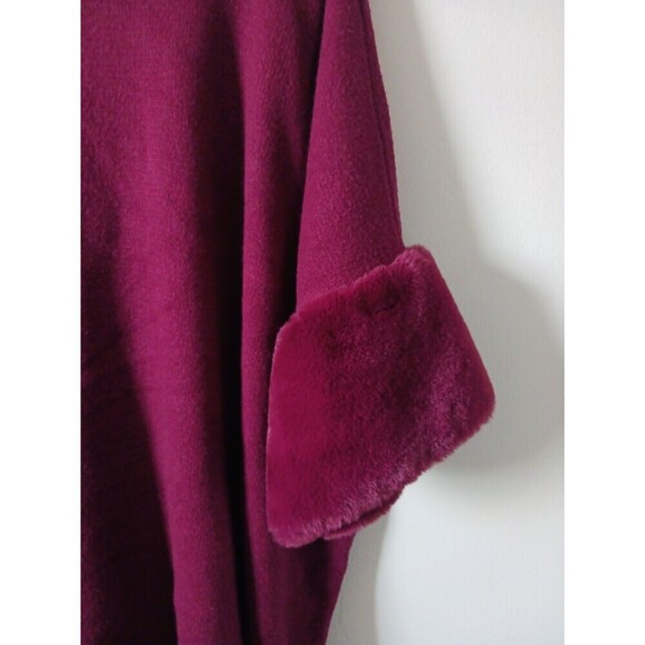 Alfani Poncho Pullover Sweater Mock Neck Faux Fur Cuff Burgundy XL - Picture 4 of 8
